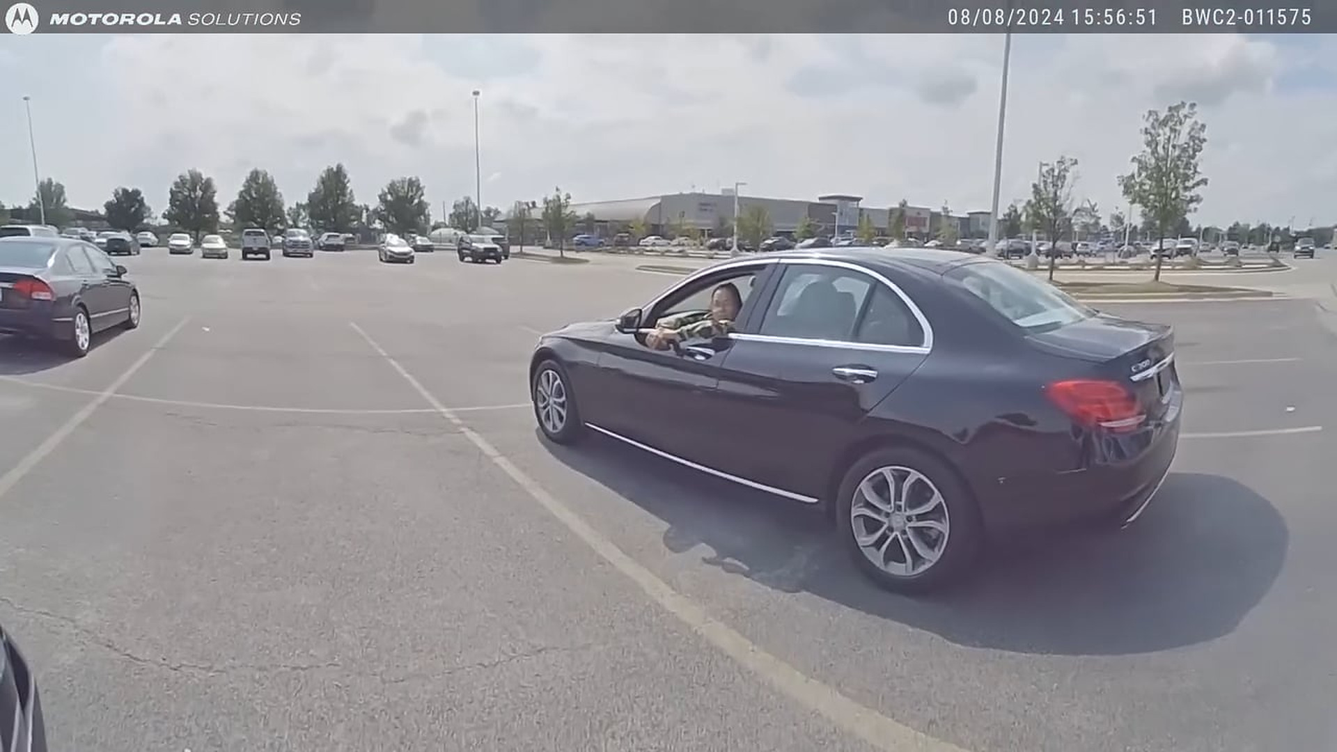 H2507032_223. Here's What Happens When You Think You Own The Cop