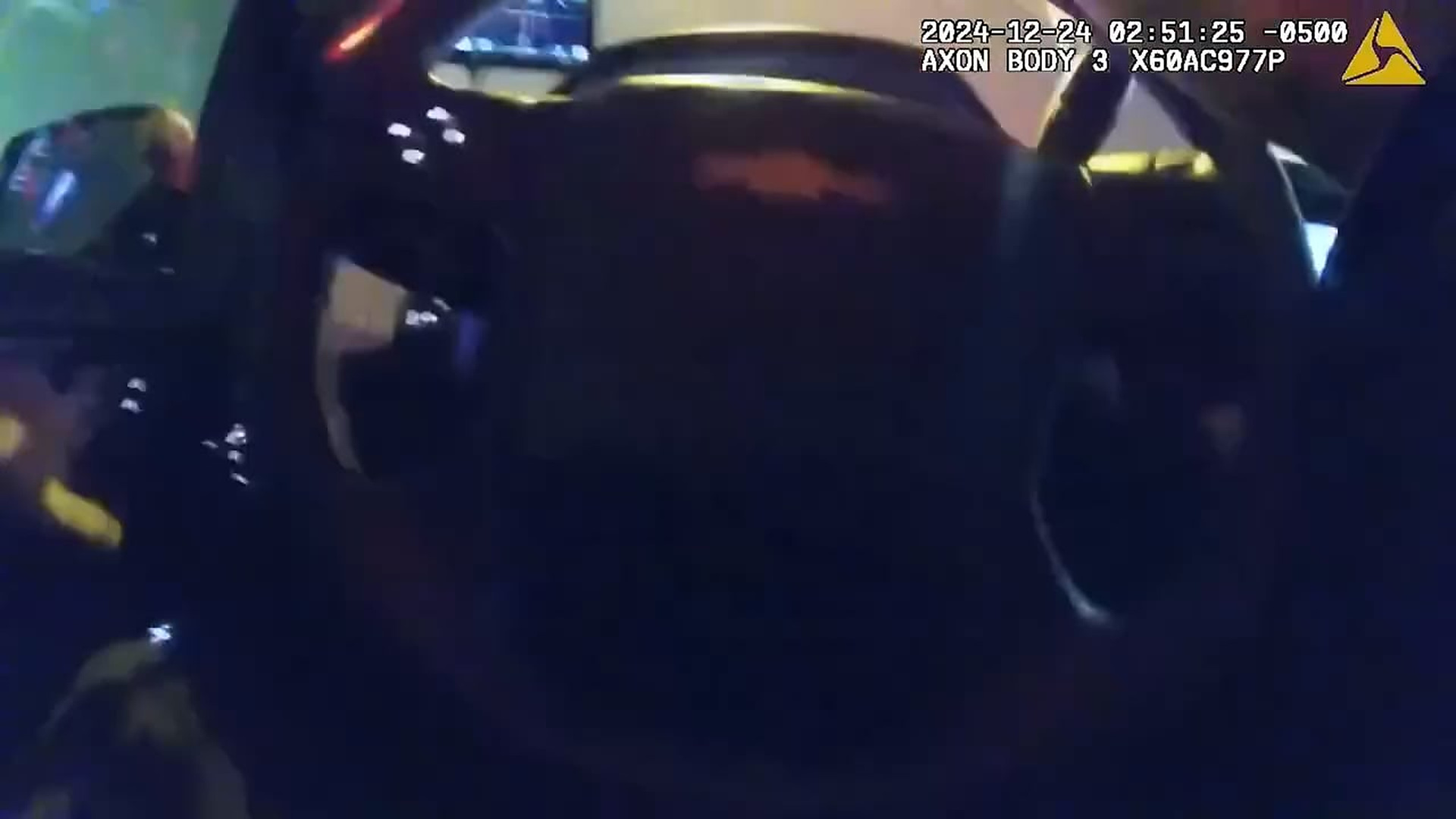 H2507017_207. Lady Thinks It’s Illegal For Police To Read Her Plate