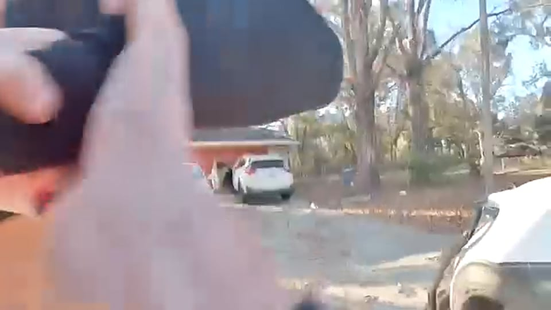 H2507044_235. Lady Goes Nuts After Beating Up Husband