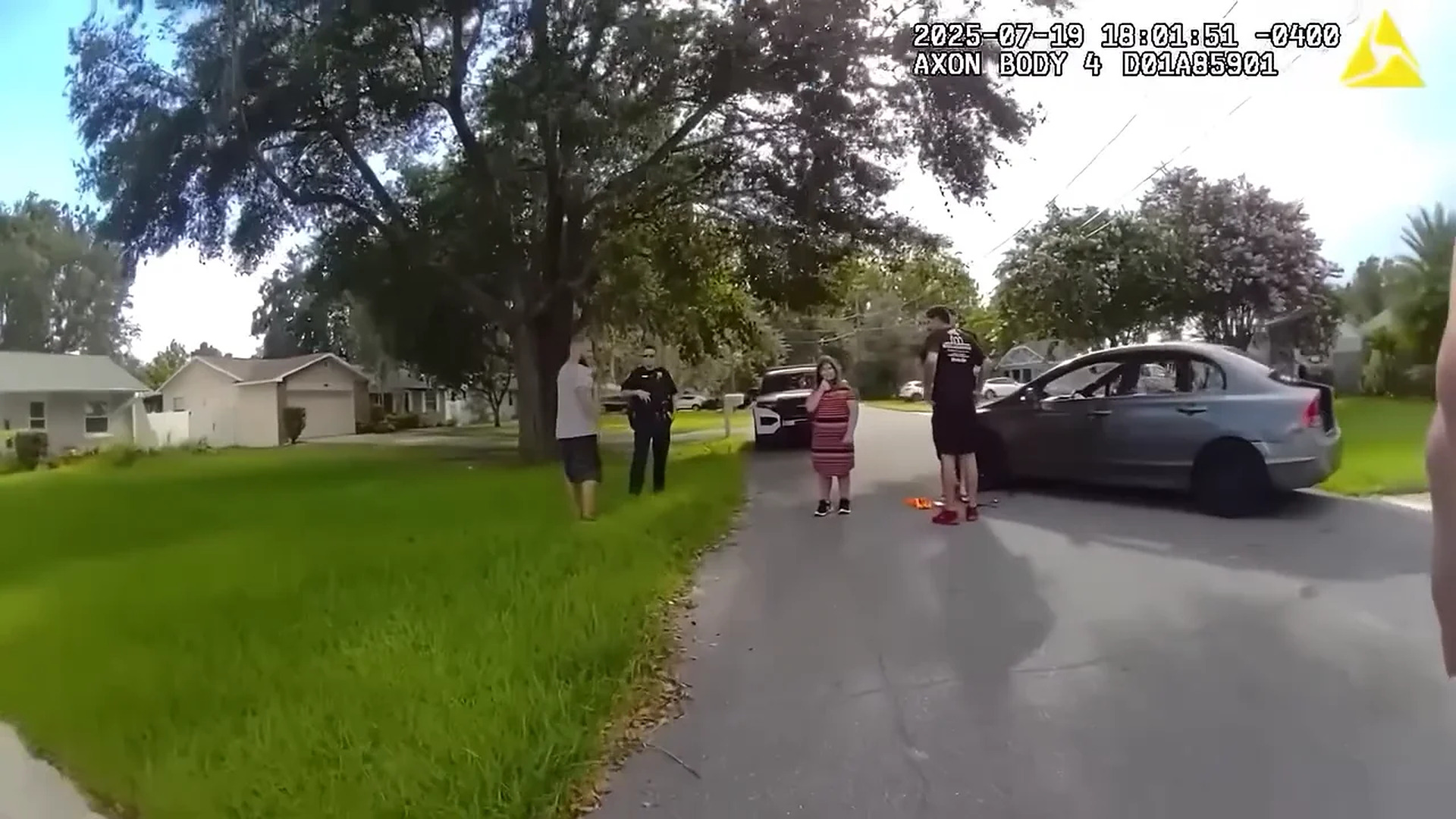 H2807057_Sketchy Neighbor Finally Gets What He Deserves #officercam #police #insiderbodycam #facebookreels #trendingreels #justi