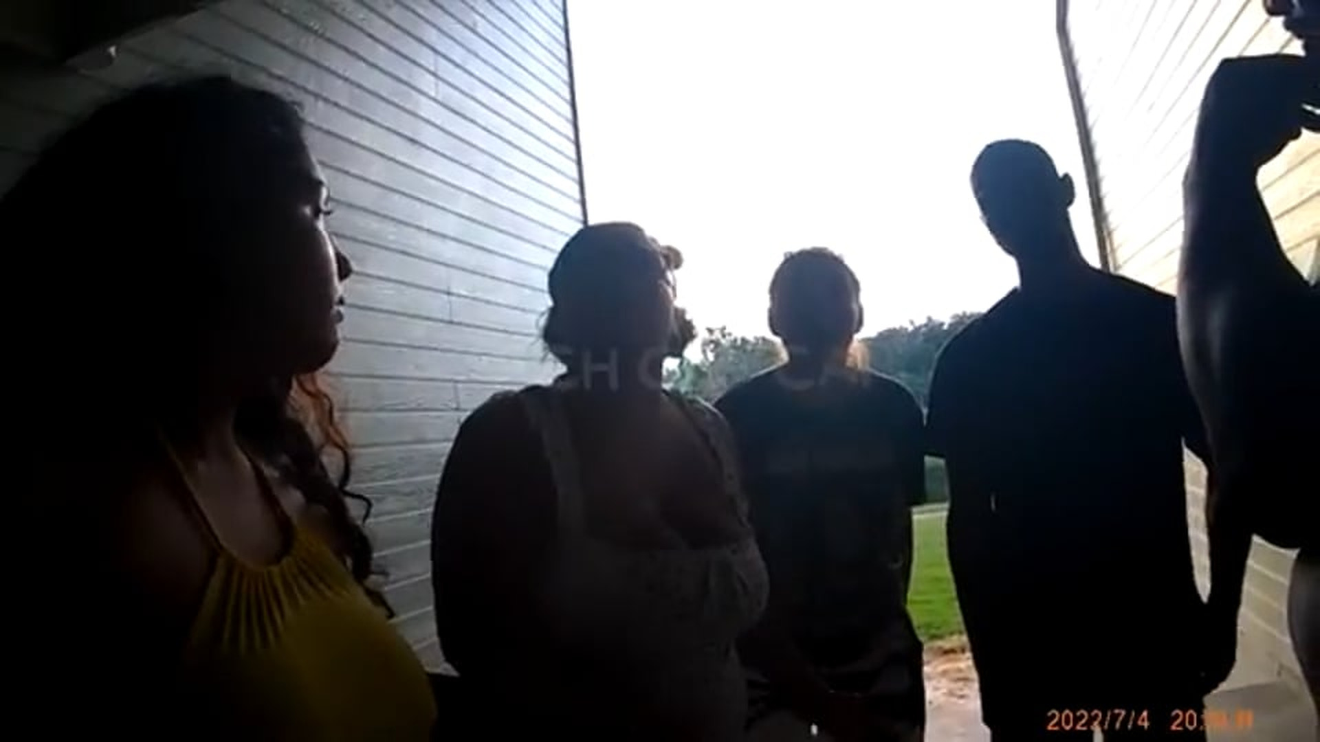 H0308019_Teens Instantly Regret Challenging the Cops