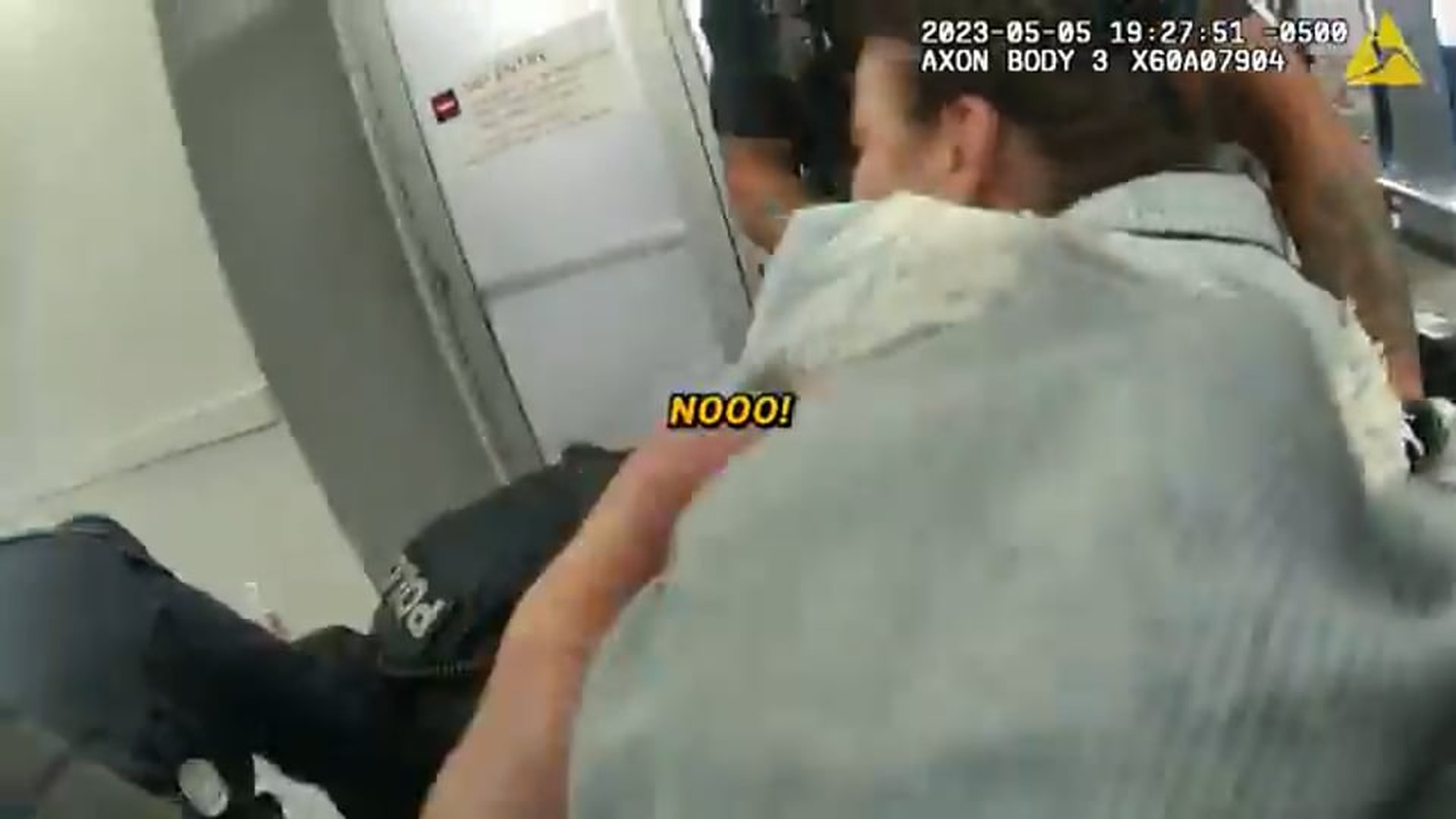 H0408012_Crazy Drunk Woman Thinks Police Can't Arrest Her Because She’s Foreign