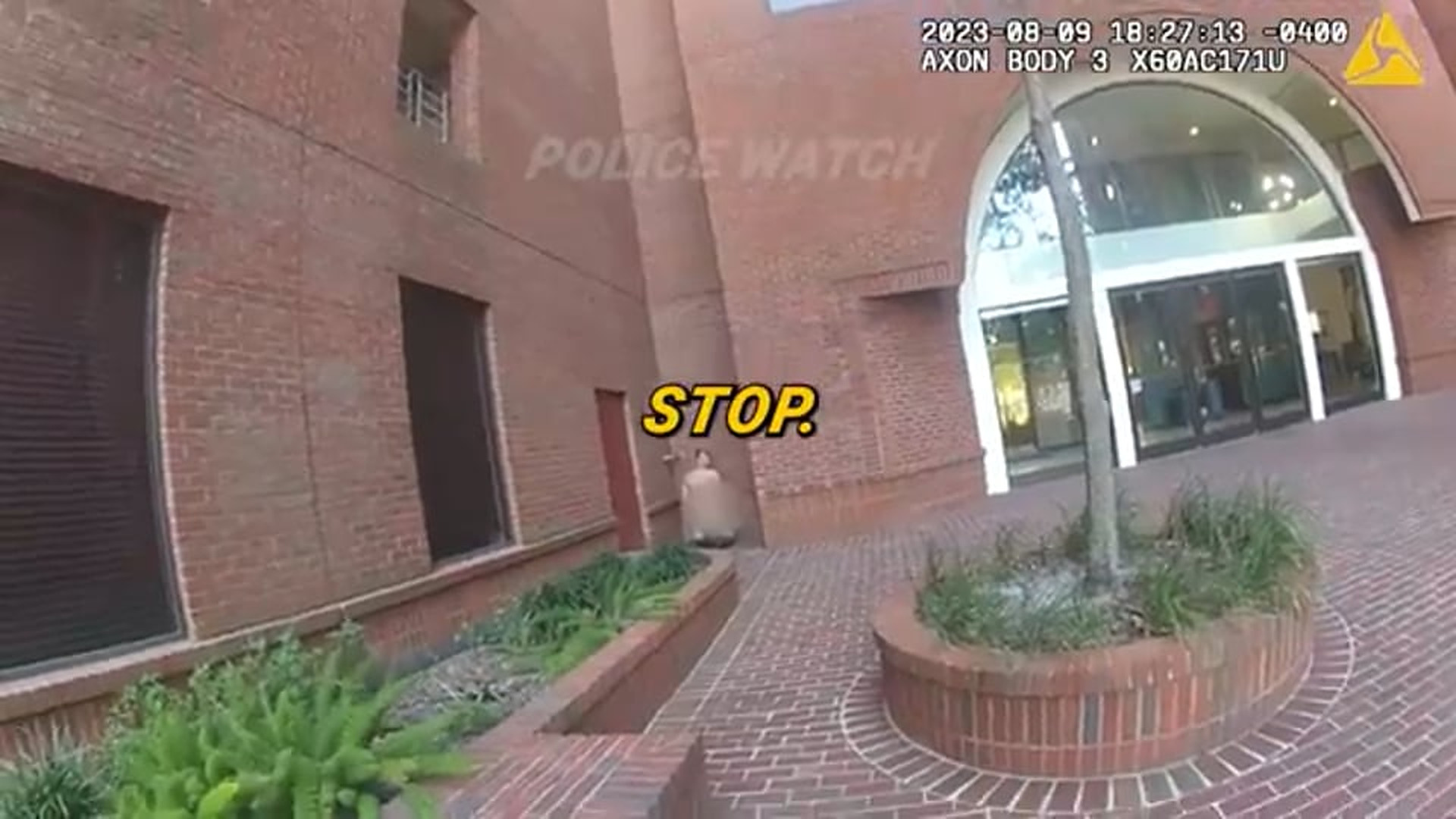 H0508040_Man Gets Caught Jacking Off In Public