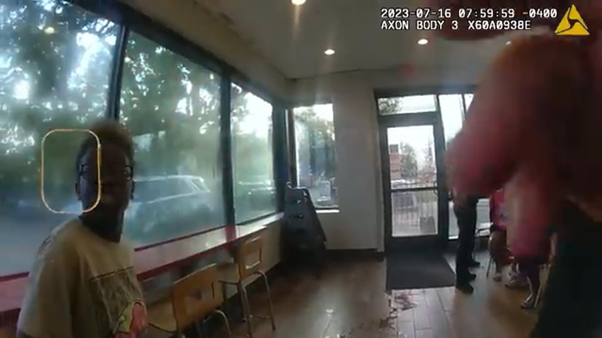 H0308045_Enraged Family Chooses Violence Against Wendy’s Manager