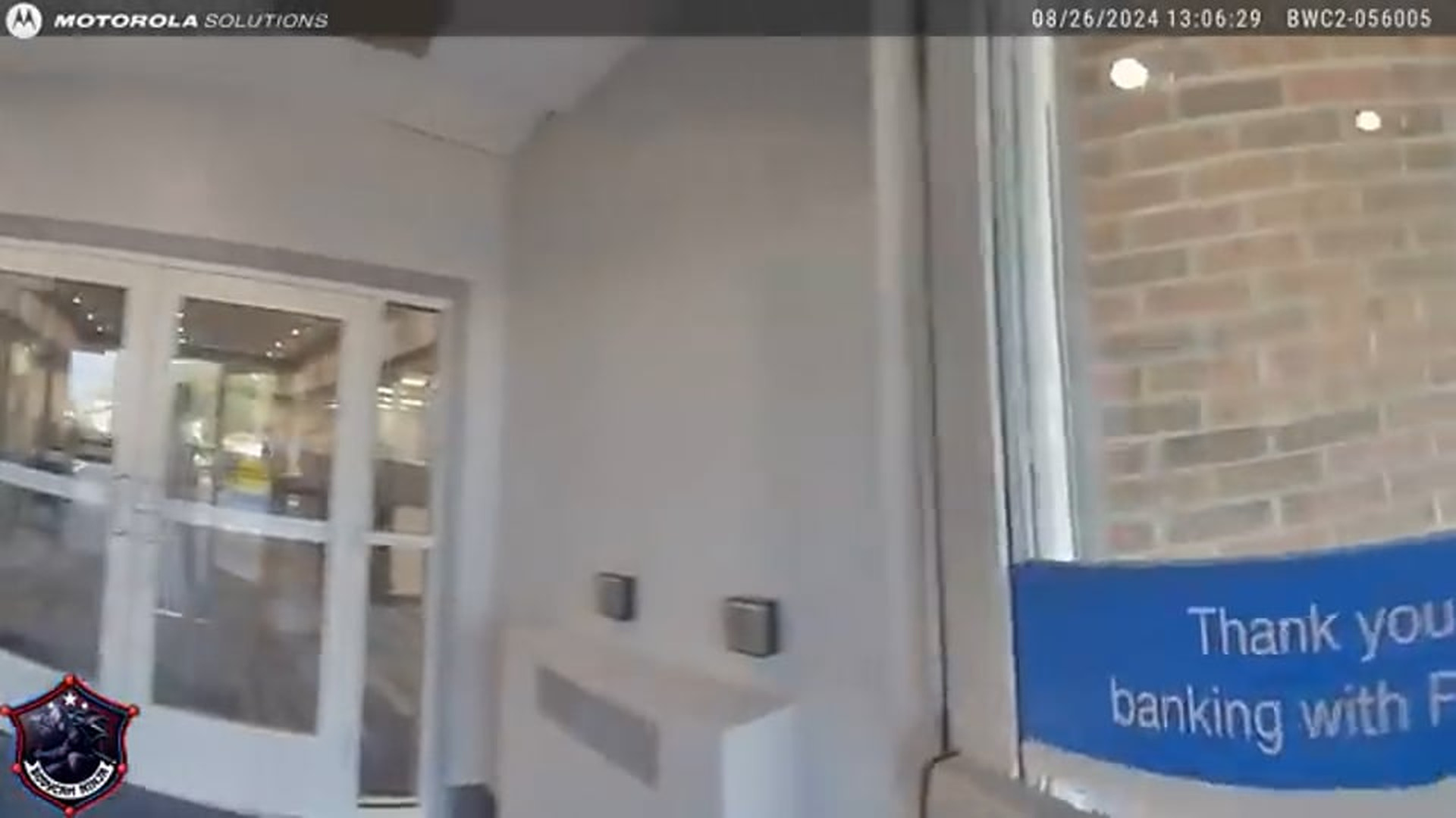 H1908092_Police Surprise Sovereign Citizen At The Bank After $1.6 Million Scam Backfires