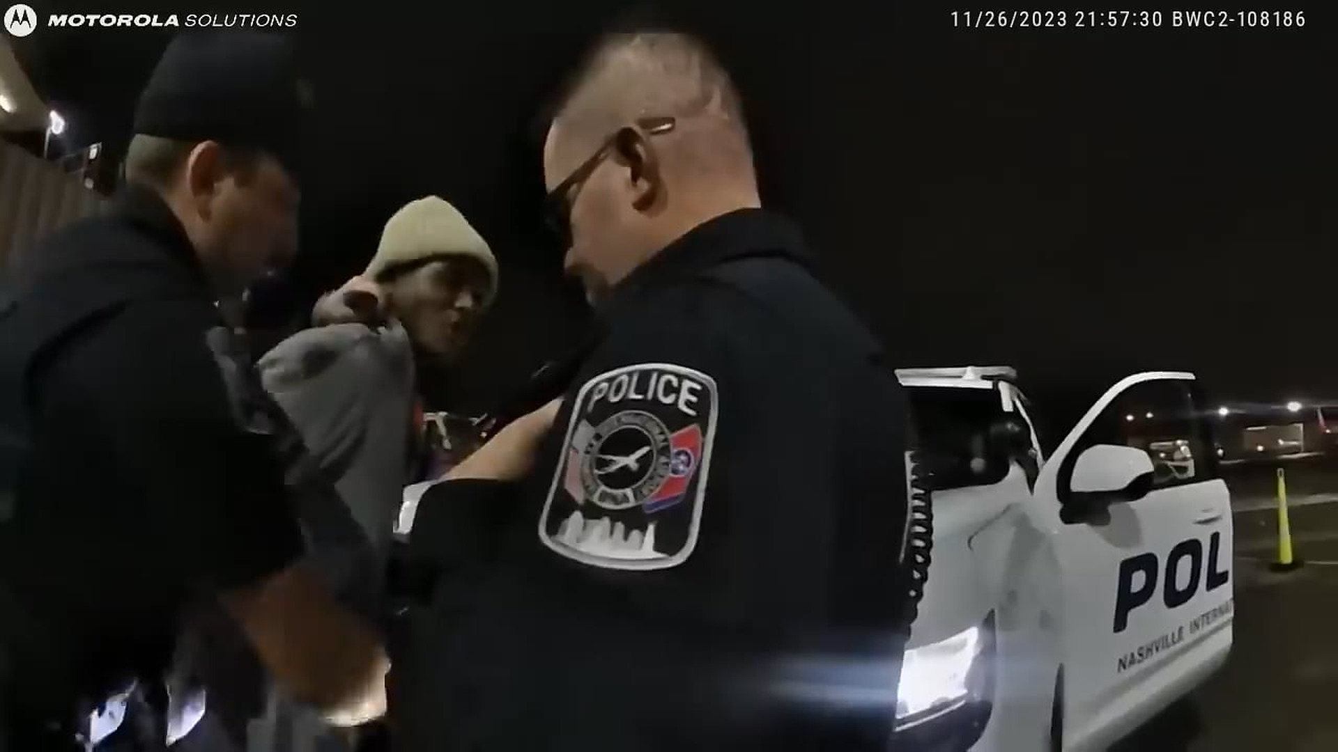 H2208027_When You Get Kicked Out of the Same Airport Bar 5 Times