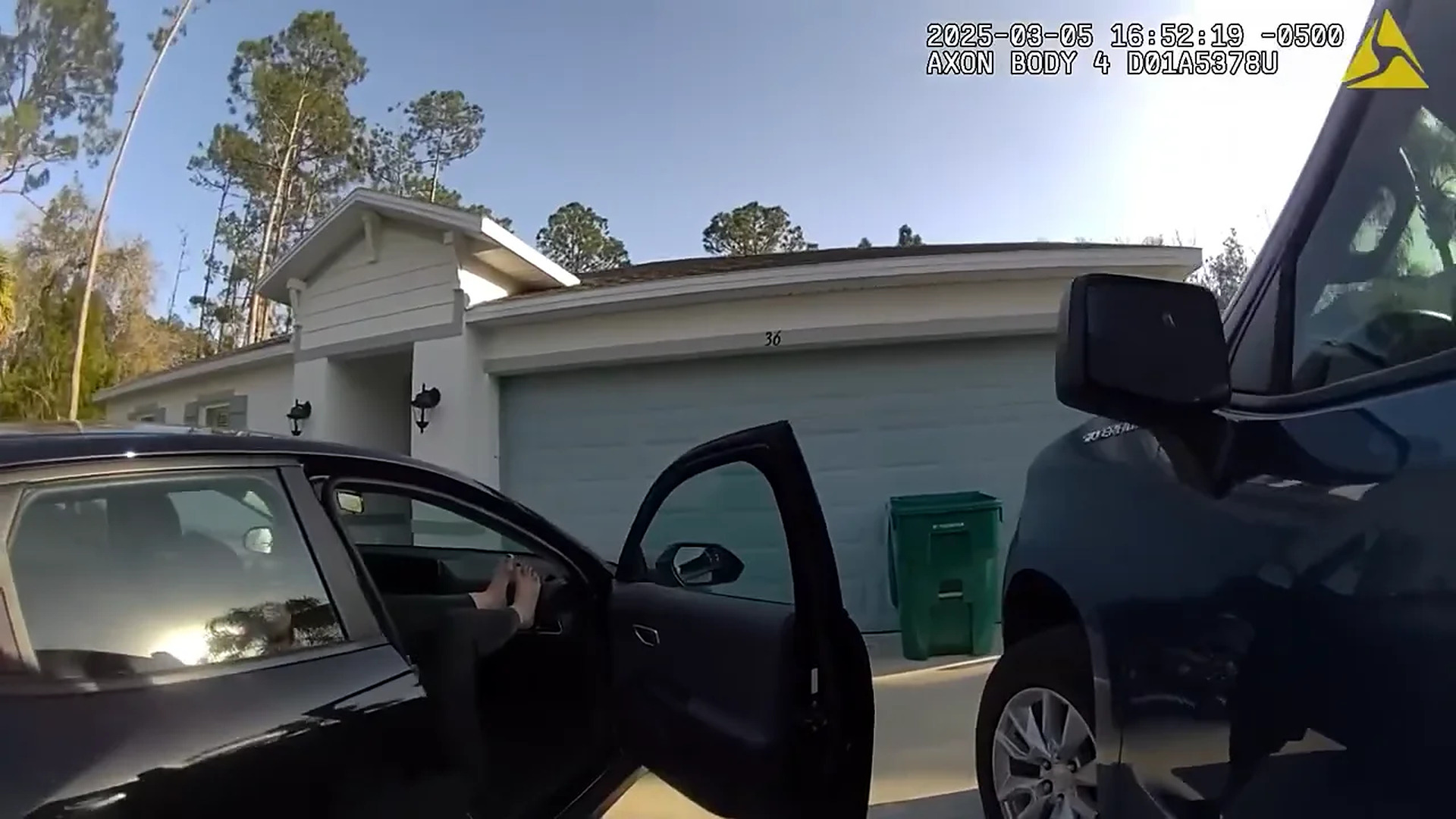 H1808043_K Police Surprise Poor Woman Who Begs Officer Not to Arrest Her But She Me