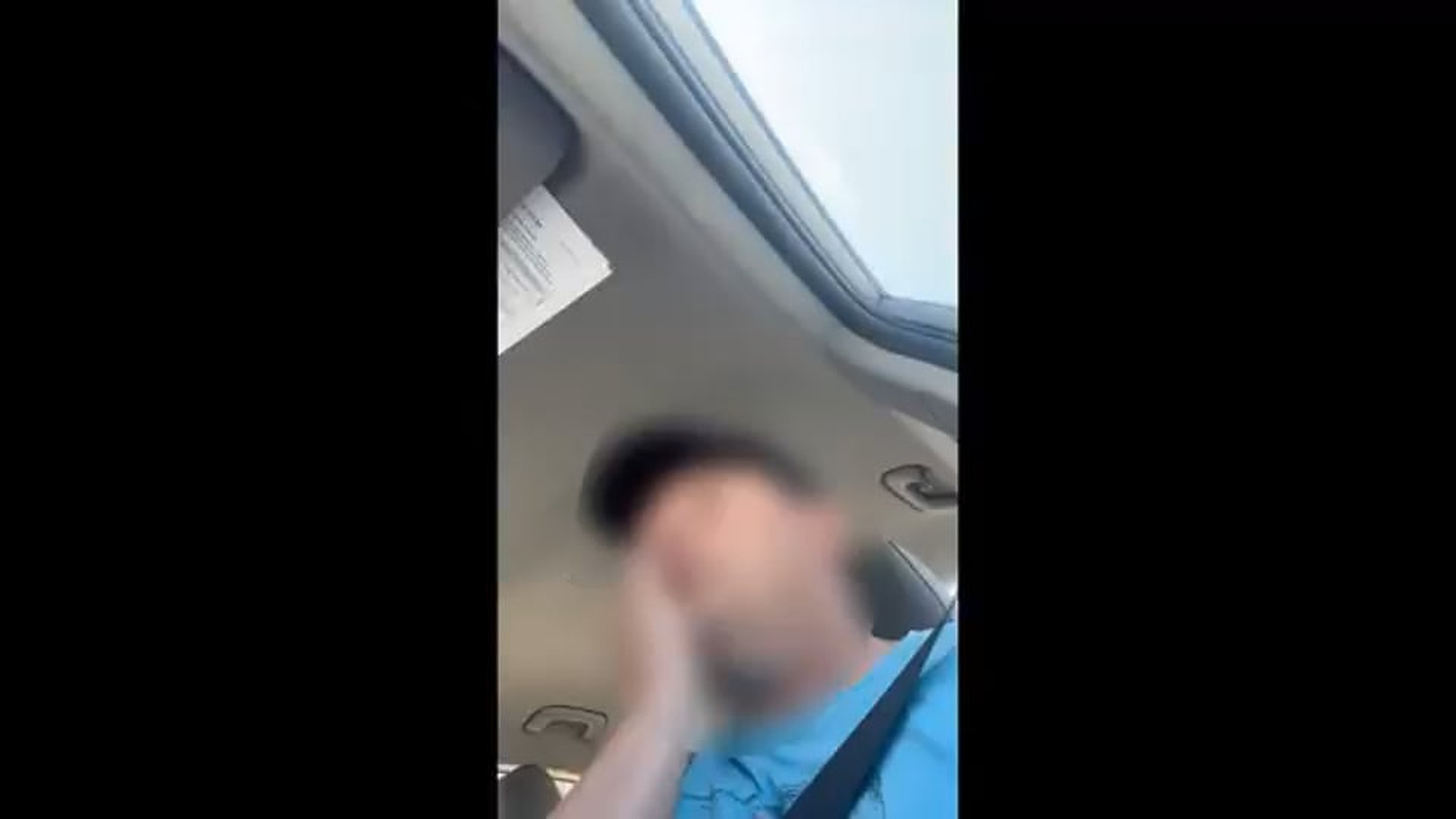 H1709005_Out of Control in the Car - Woman Yells, Attacks Boyfriend While They’re Driving